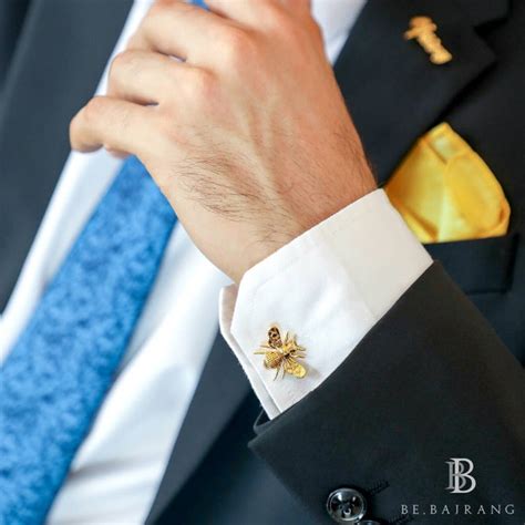 bee cufflinks gucci|Gucci Cufflinks And Tie Clips for Men .